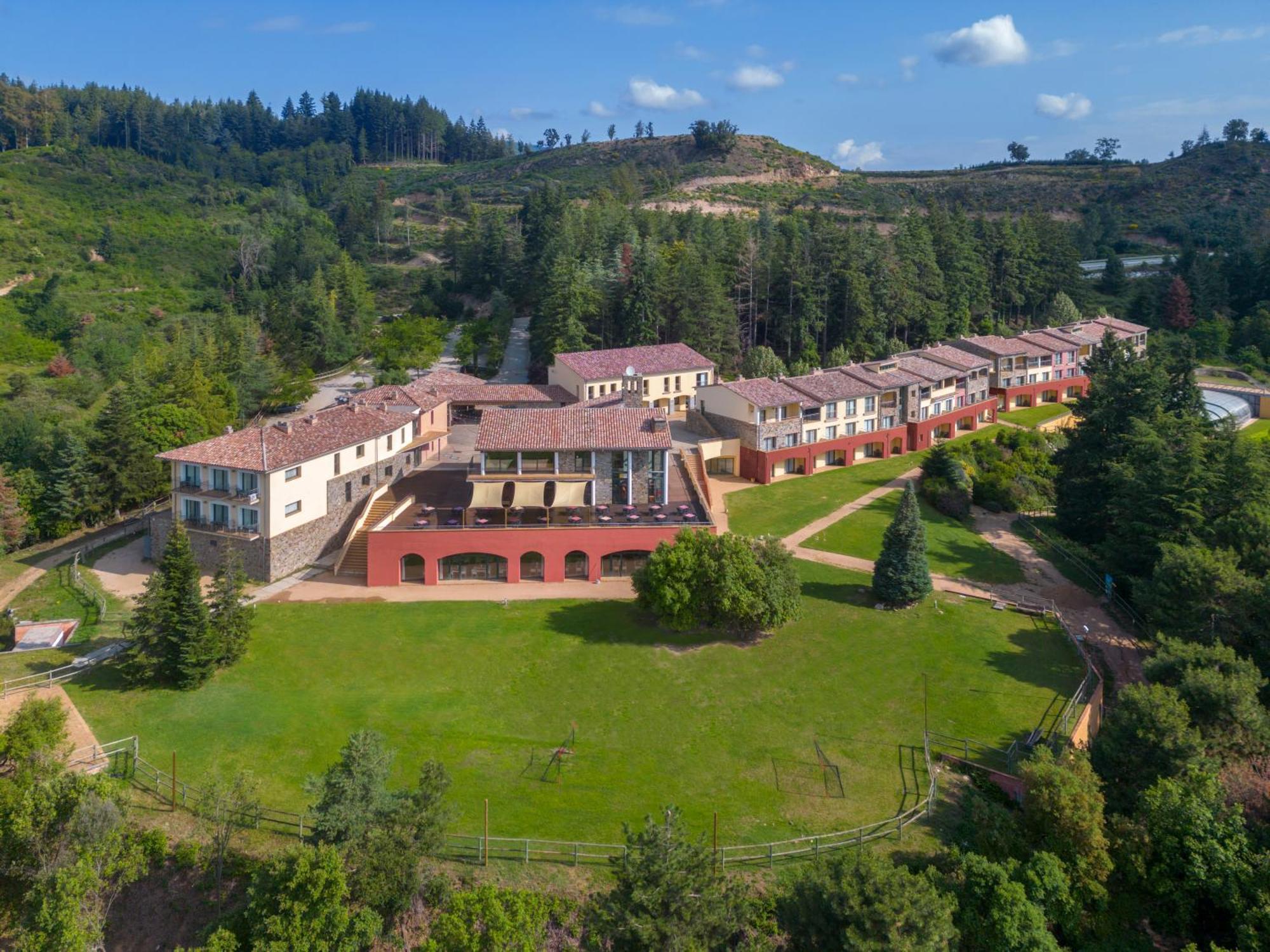 Vilar Rural De Sant Hilari Sacalm By Serhs Hotels Exterior photo